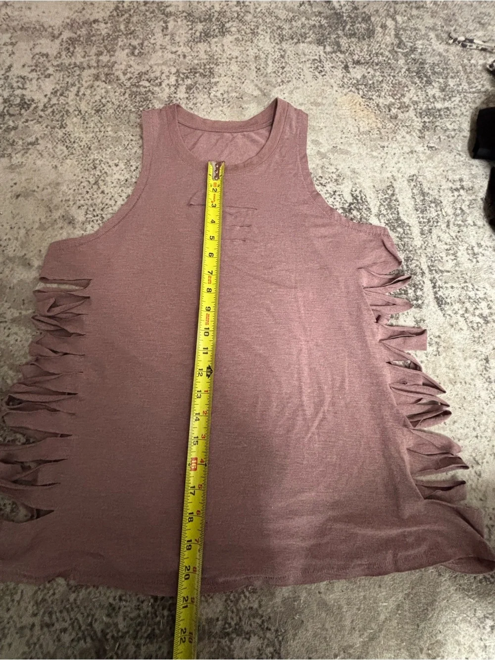 ALO Yoga Sleeveless Blush Pink Cut It Out Muscle Tank Top